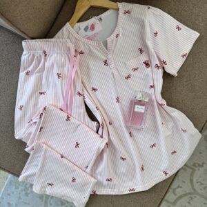 Pyjama en coton noeuds
