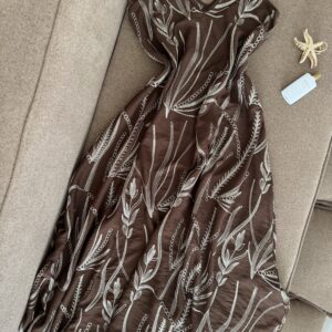 Robe Longue à Bretelles avec Broderies Contrastées 95%coton