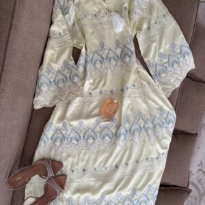 Robe Daraa Midi en lin brodé