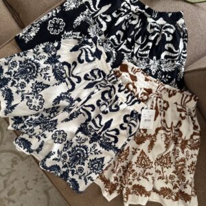 Short en Viscose Motif ornemental